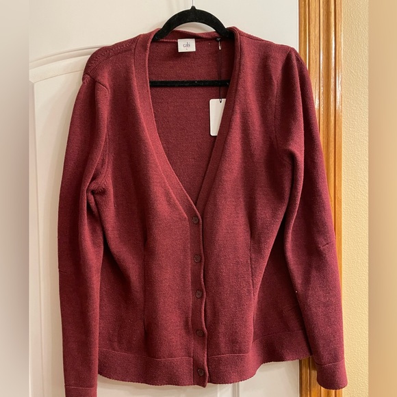 📸 Catch Cardigan CAbi - Picture 9 of 11